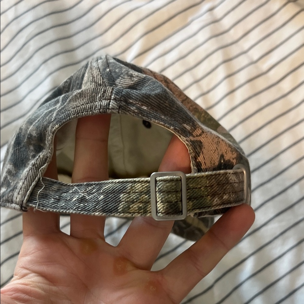Abercrombie & Fitch Camouflage Hat - Picture 4 of 4